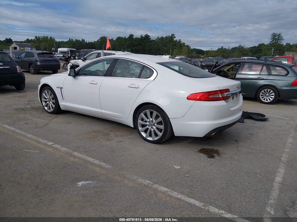 SAJWJ0EF7D8S85163 2013 JAGUAR XF photo no. 3