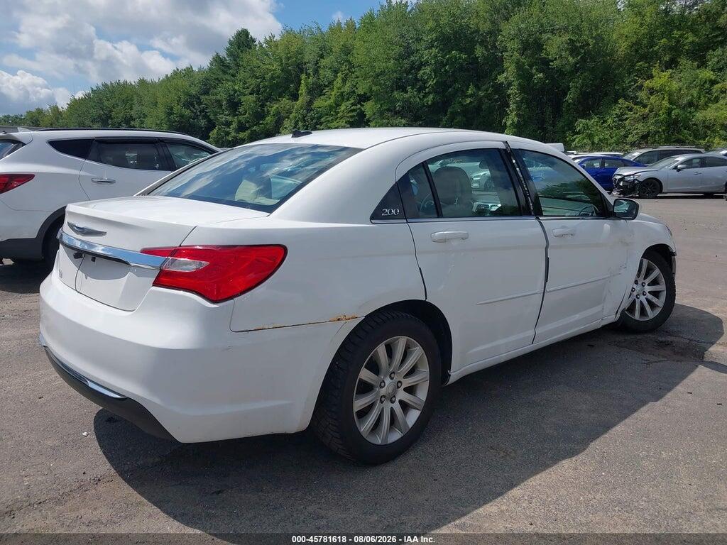 1C3CCBBB2DN614527 2013 CHRYSLER 200 photo no. 4