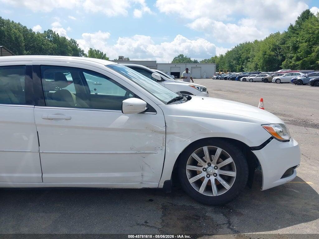 1C3CCBBB2DN614527 2013 CHRYSLER 200 photo no. 6