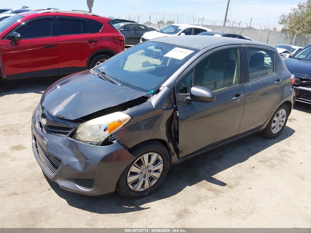 JTDKTUD35DD564267 2013 TOYOTA YARIS photo no. 2