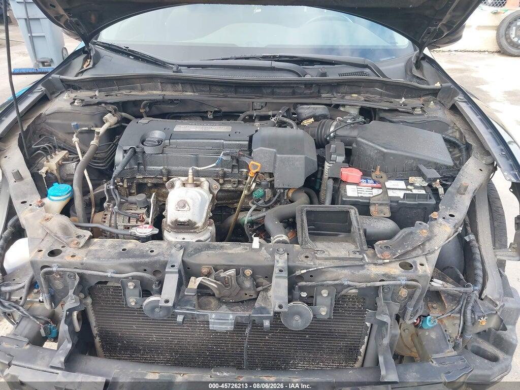 1HGCT1B30DA002172 2013 HONDA ACCORD photo no. 10