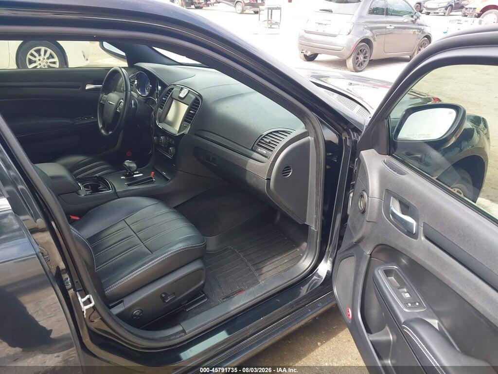 2C3CCAGGXEH124457 2014 CHRYSLER 300 photo no. 5
