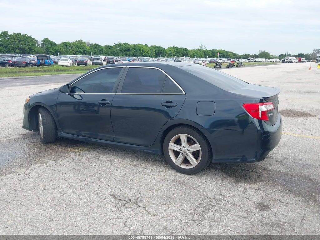 4T1BF1FKXEU325580 2014 TOYOTA CAMRY photo no. 3