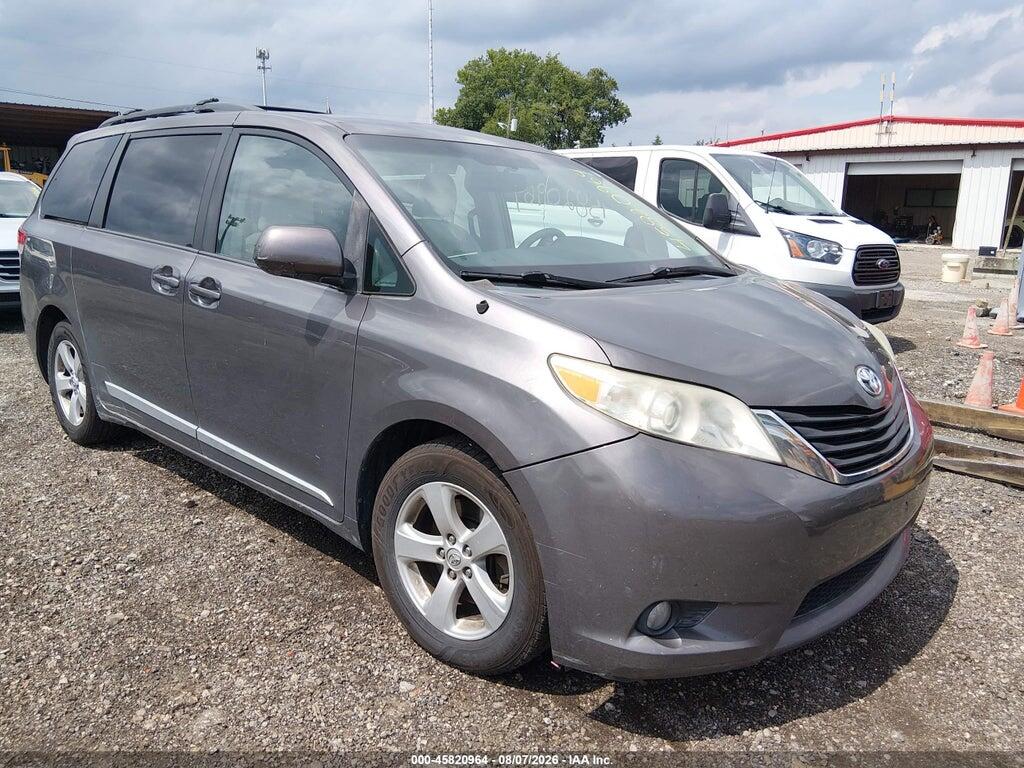 5TDKK3DCXES472378 2014 TOYOTA SIENNA photo no. 1