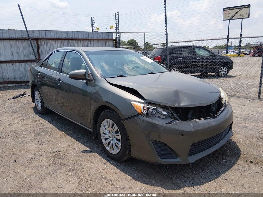 4T4BF1FK0ER352079 2014 TOYOTA CAMRY photo no. 1