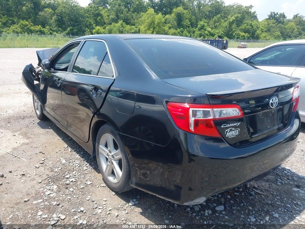 4T1BF1FK1EU302124 2014 TOYOTA CAMRY photo no. 3