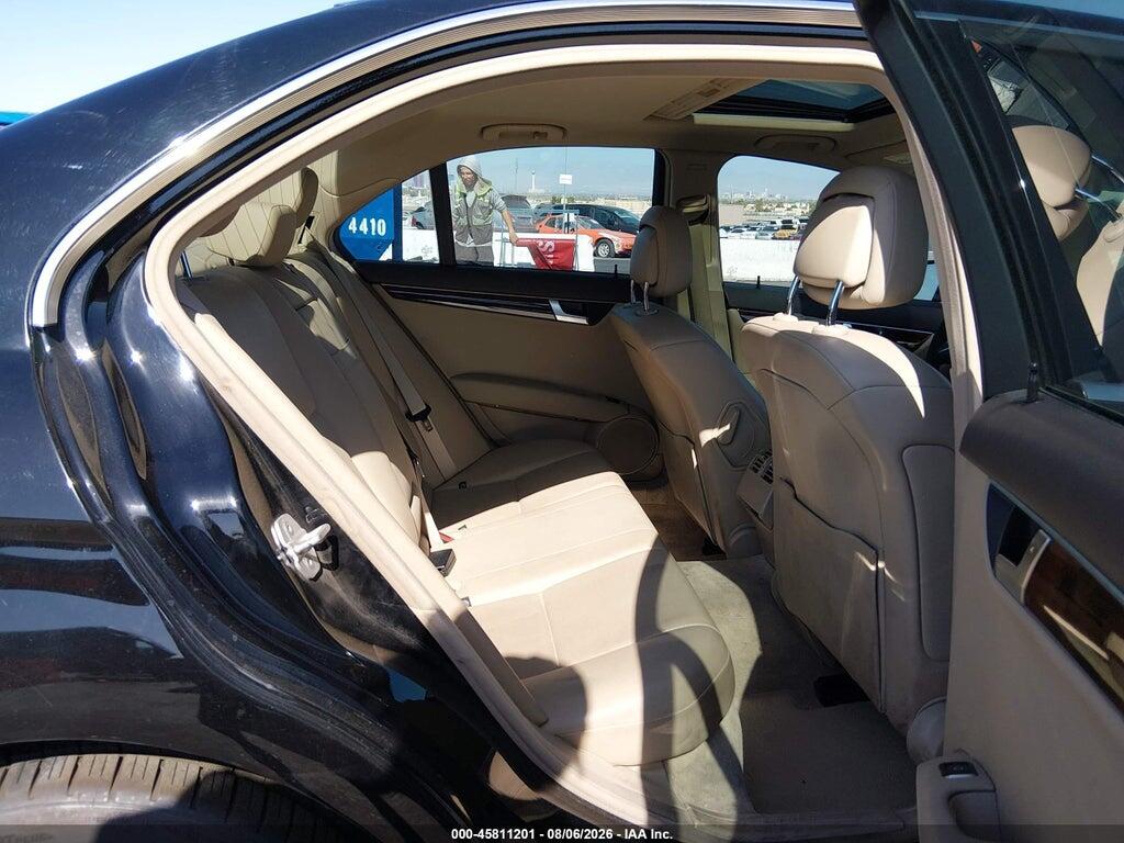 WDDGF4HB2EA952760 2014 MERCEDES-BENZ C 250 photo no. 8