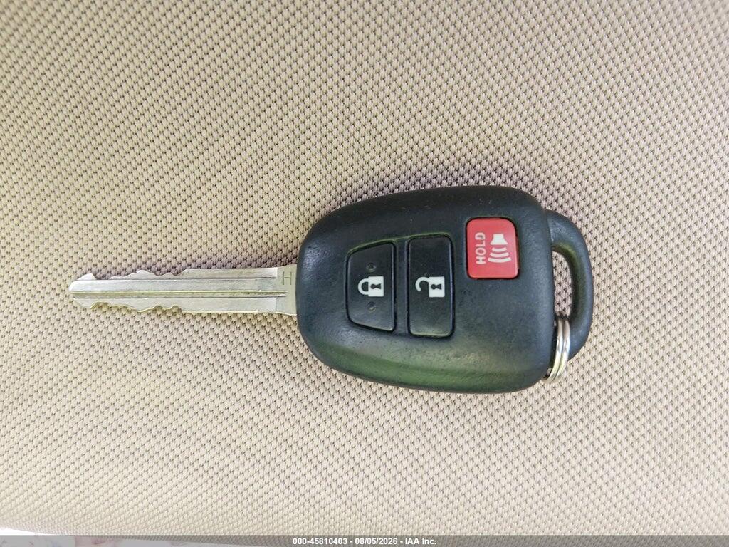 2T3RFREV3EW152193 2014 TOYOTA RAV4 photo no. 11
