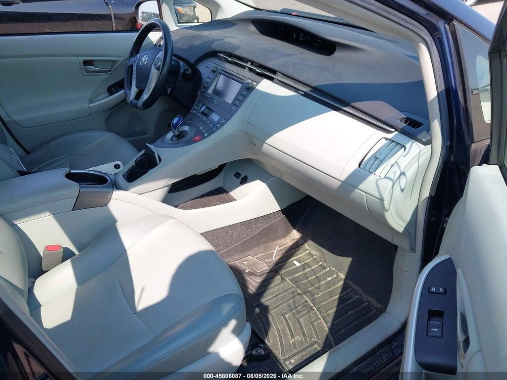 JTDKN3DUXE0366807 2014 TOYOTA PRIUS photo no. 5