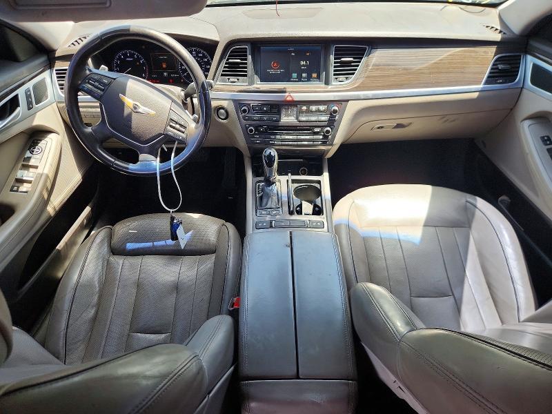 2016 HYUNDAI GENESIS 3.8L — Фото 8 из 12