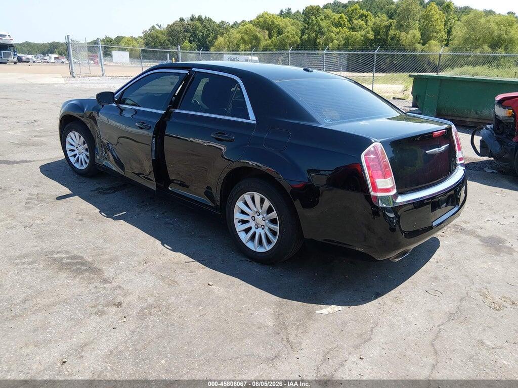 2C3CCAAG6EH327192 2014 CHRYSLER 300 photo no. 3
