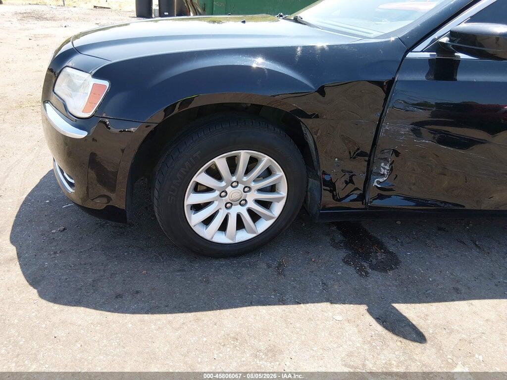 2C3CCAAG6EH327192 2014 CHRYSLER 300 photo no. 6