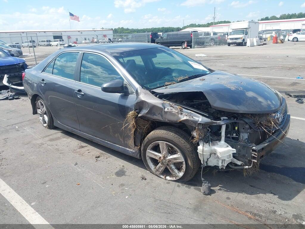 4T1BF1FK5EU320562 2014 TOYOTA CAMRY photo no. 1