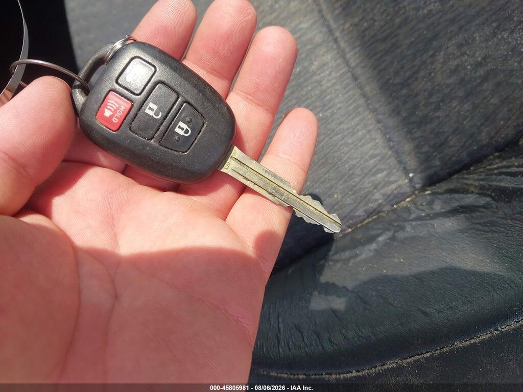 4T1BF1FK5EU320562 2014 TOYOTA CAMRY photo no. 11