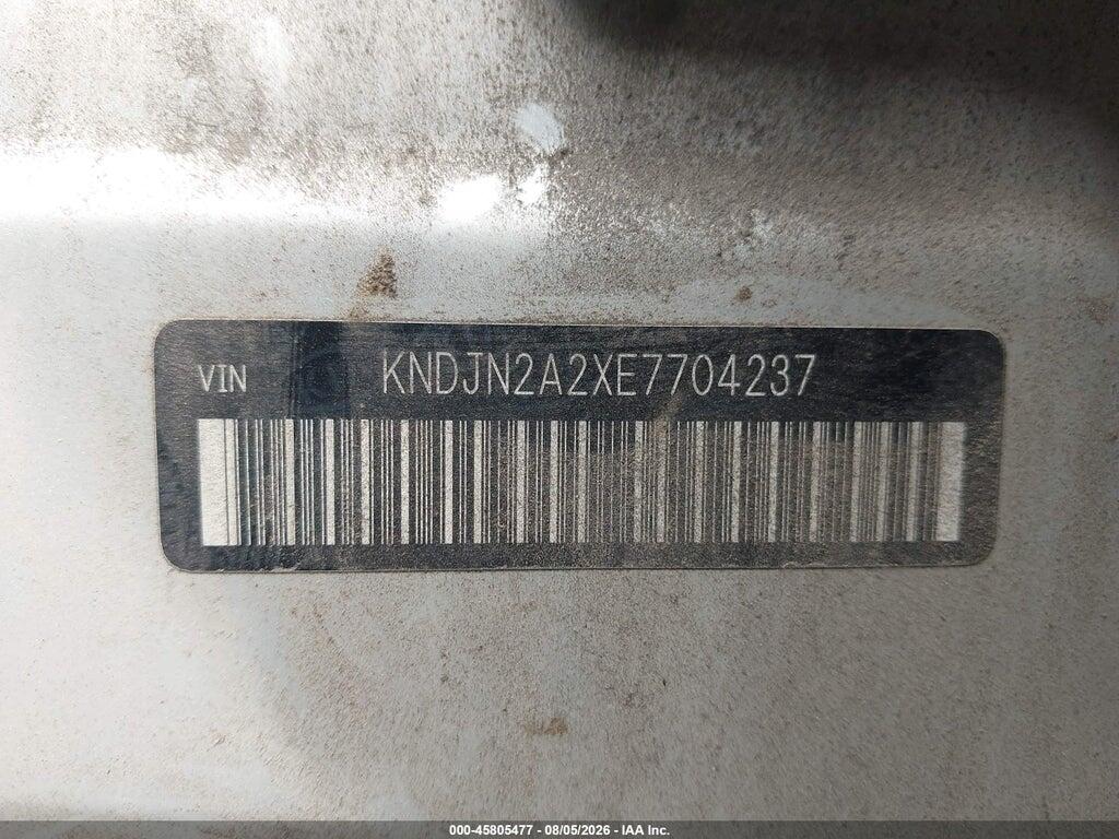 KNDJN2A2XE7704237 2014 KIA SOUL photo no. 9