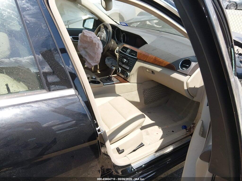 WDDGF4HB0EA955480 2014 MERCEDES-BENZ C 250 photo no. 5
