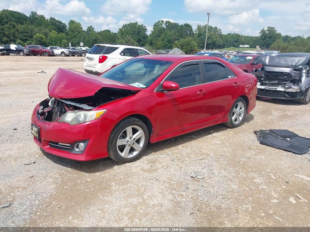 4T1BF1FK5EU781003 2014 TOYOTA CAMRY photo no. 2