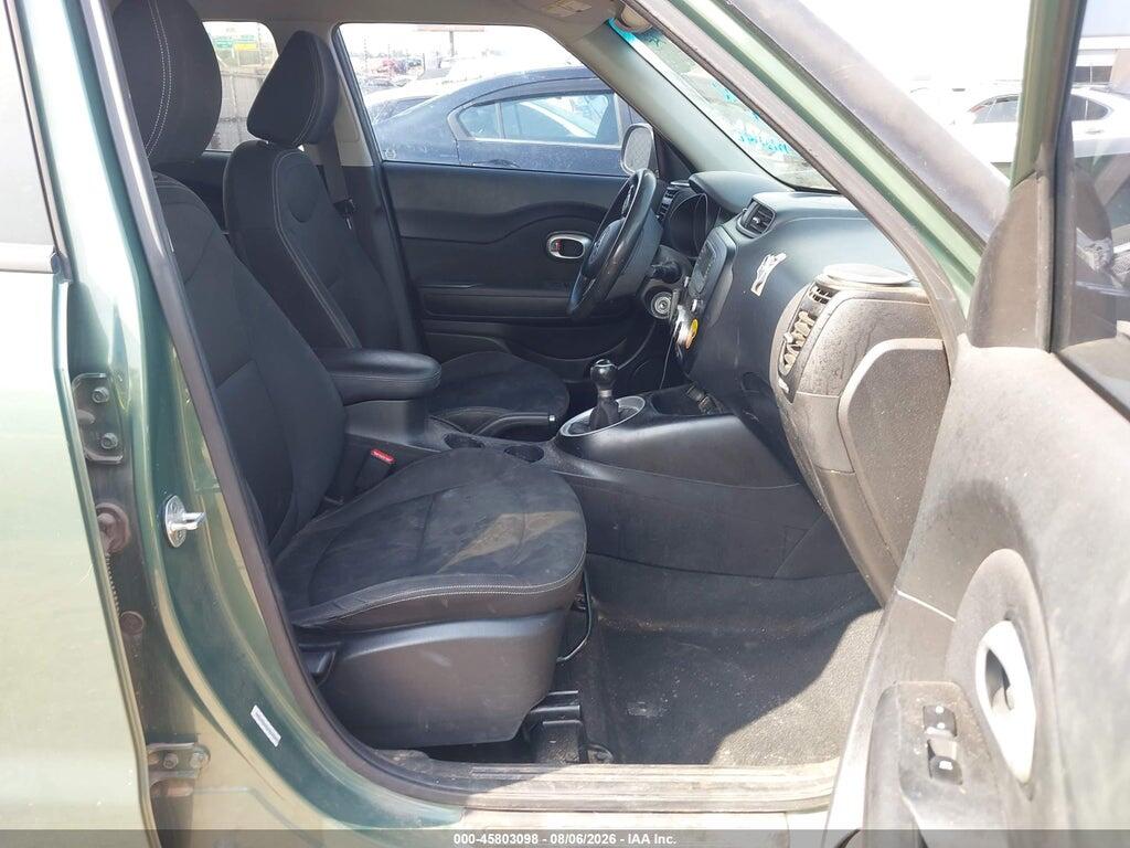 KNDJN2A29E7013944 2014 KIA SOUL photo no. 5