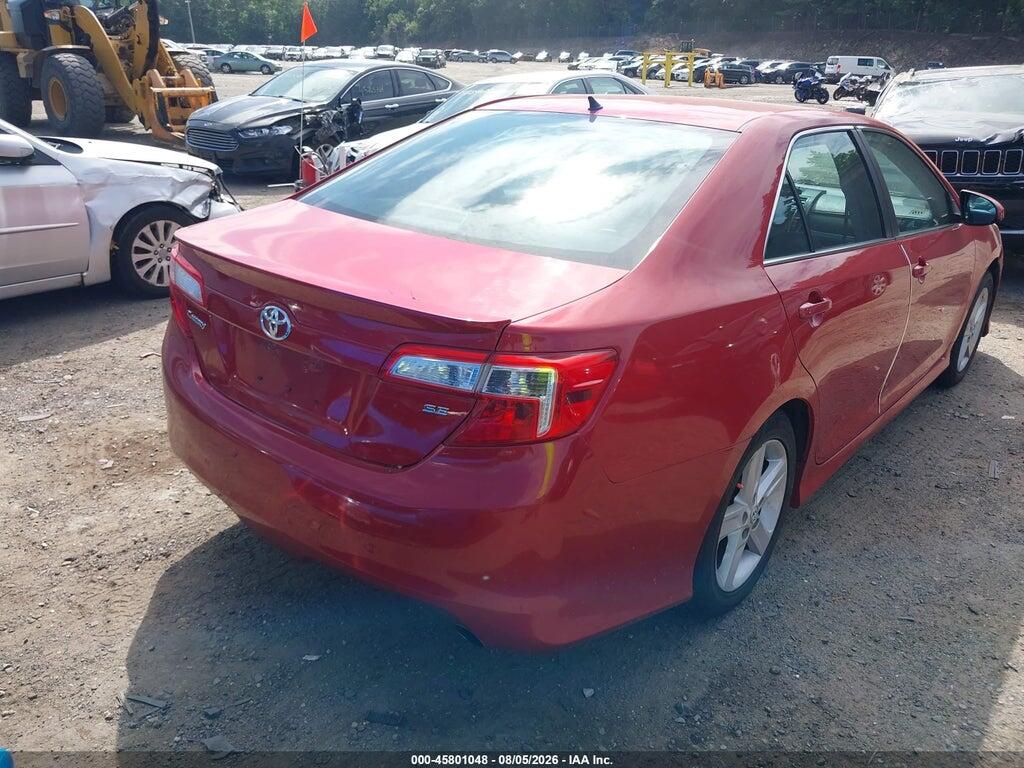 4T1BF1FK0EU821780 2014 TOYOTA CAMRY photo no. 4