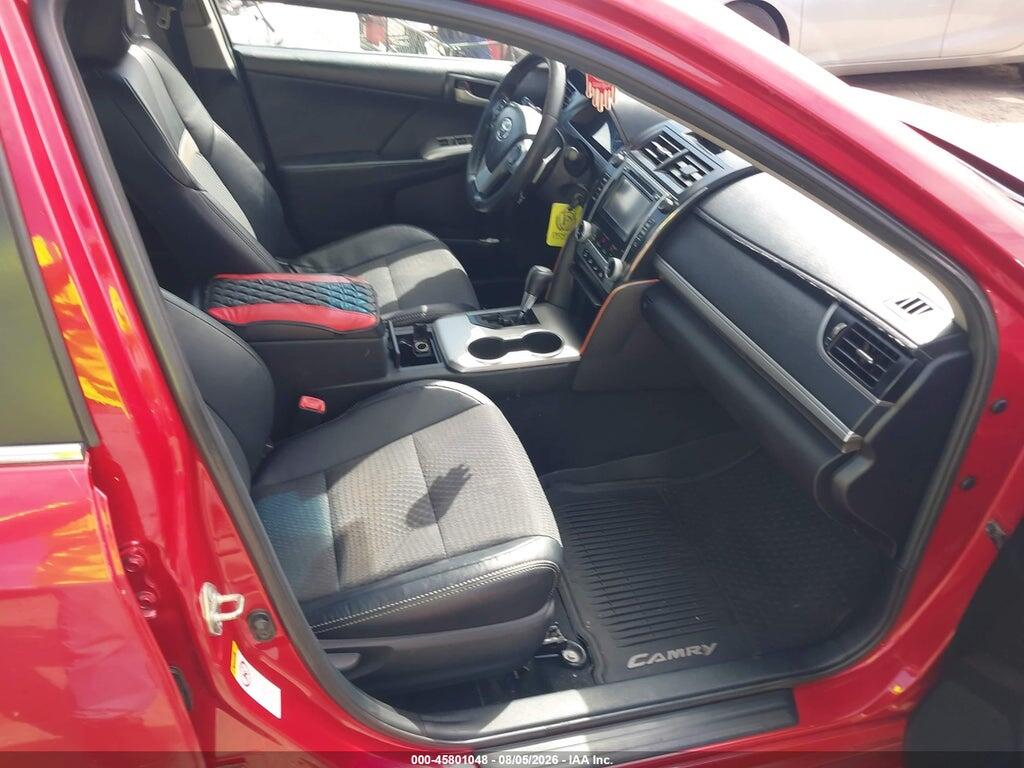 4T1BF1FK0EU821780 2014 TOYOTA CAMRY photo no. 5
