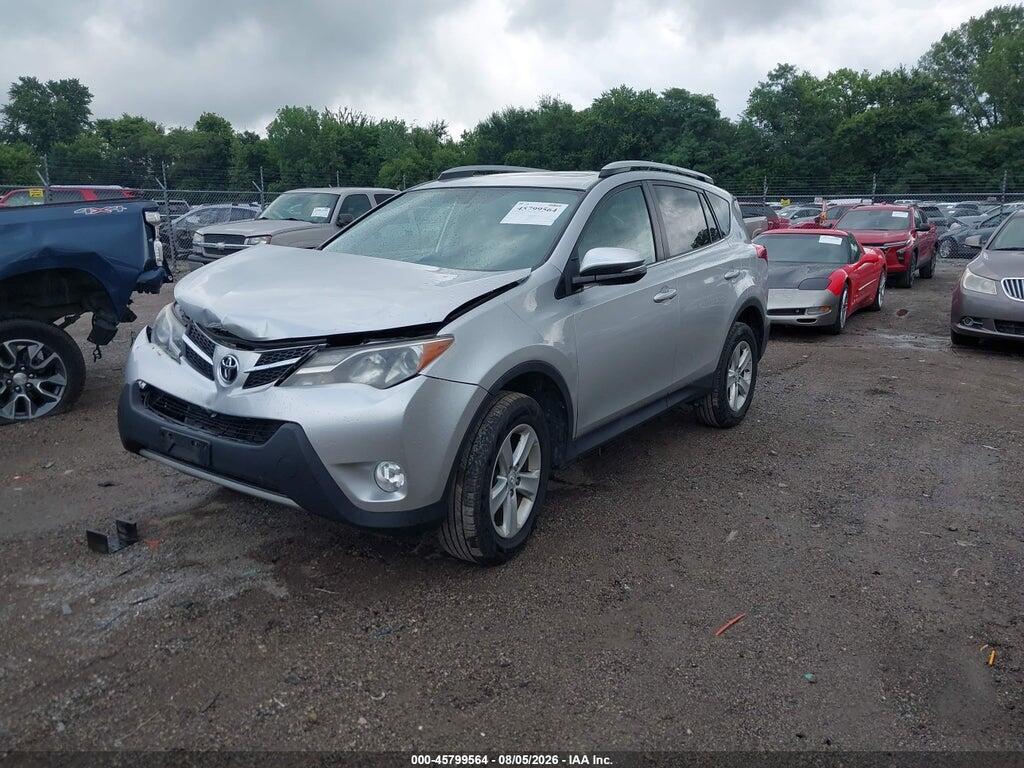 2T3RFREV1EW147087 2014 TOYOTA RAV4 photo no. 2