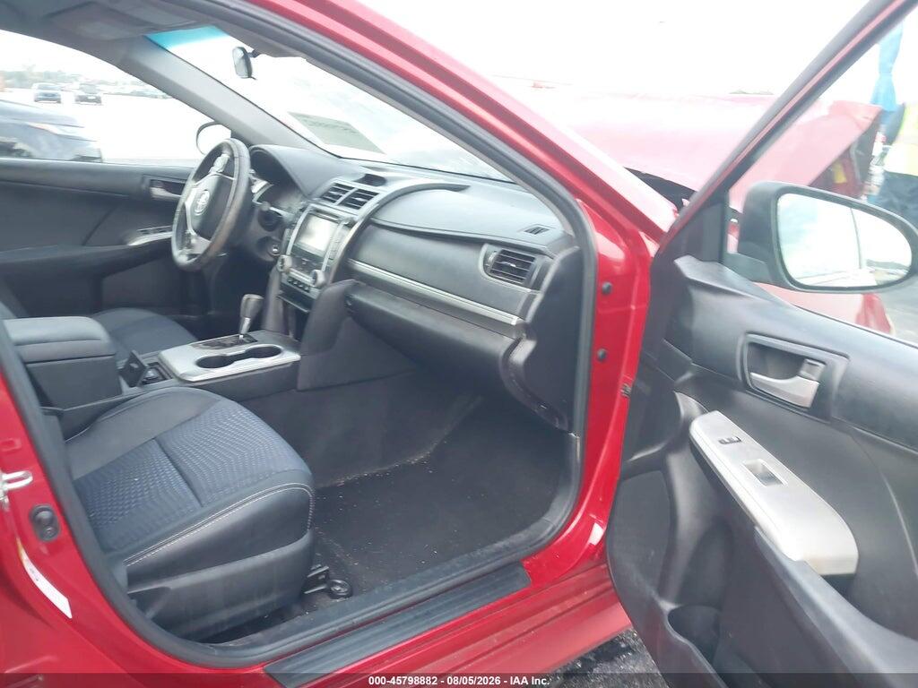 4T1BF1FK1EU727455 2014 TOYOTA CAMRY photo no. 5