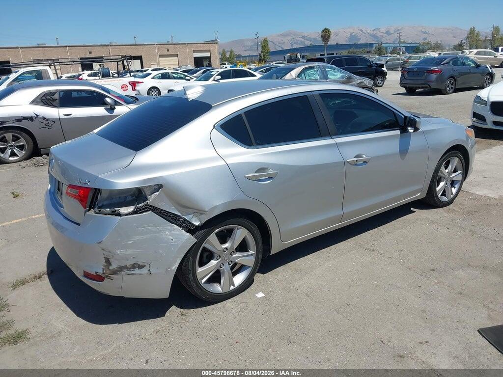 19VDE1F37EE014530 2014 ACURA ILX photo no. 4