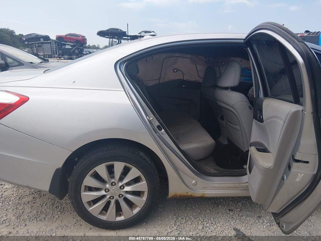 1HGCR2F81EA039047 2014 HONDA ACCORD photo no. 8