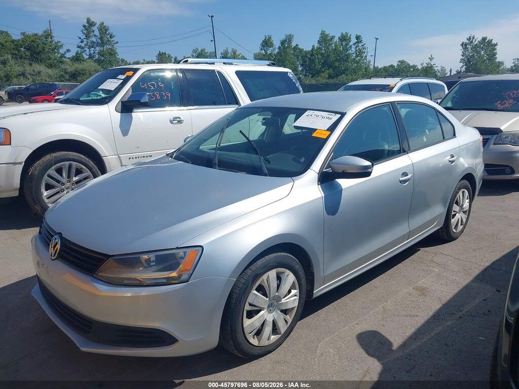 3VWB07AJ4EM323025 2014 VOLKSWAGEN JETTA photo no. 2