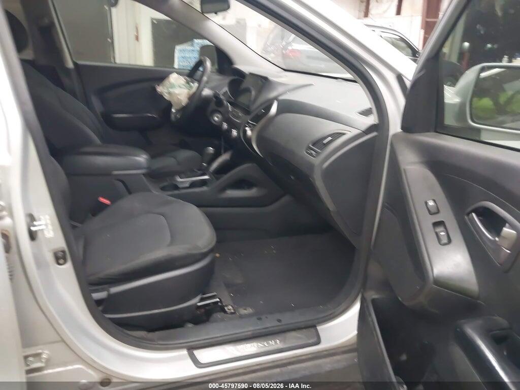 KM8JT3AF4EU867963 2014 HYUNDAI TUCSON photo no. 5