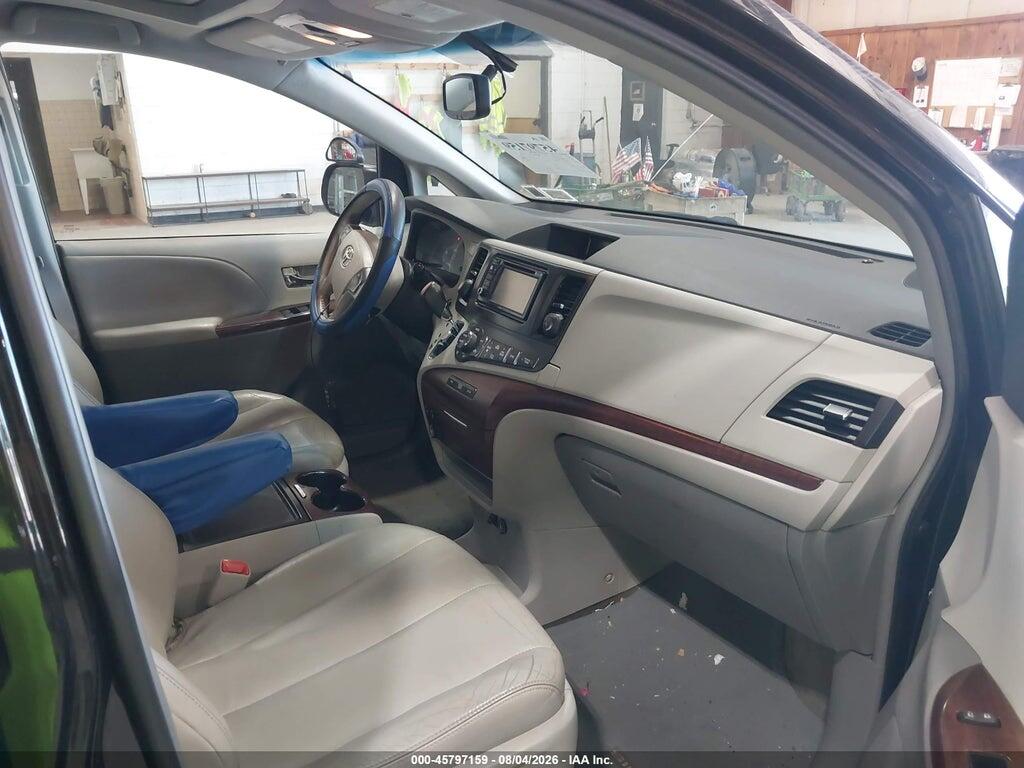 5TDYK3DC7ES474776 2014 TOYOTA SIENNA photo no. 5