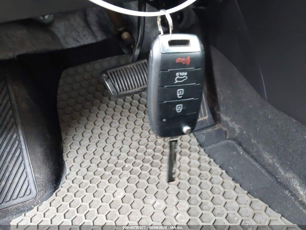 KNDJN2A27E7739902 2014 KIA SOUL photo no. 11