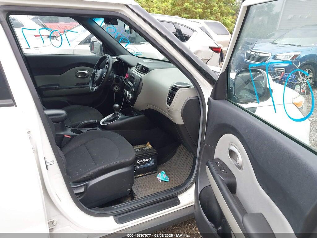 KNDJN2A27E7739902 2014 KIA SOUL photo no. 5