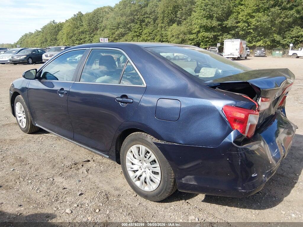 4T4BF1FK2ER383205 2014 TOYOTA CAMRY photo no. 3