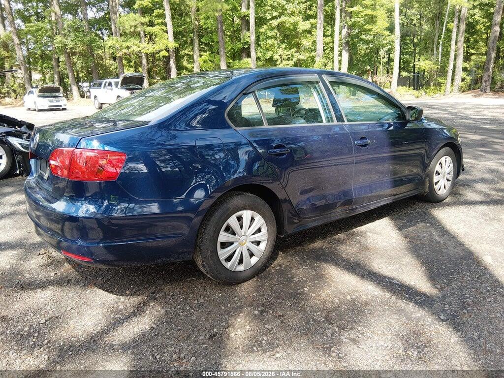 3VW2K7AJ3EM382948 2014 VOLKSWAGEN JETTA photo no. 4