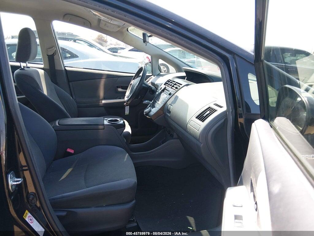 JTDZN3EU2E3322408 2014 TOYOTA PRIUS V photo no. 5