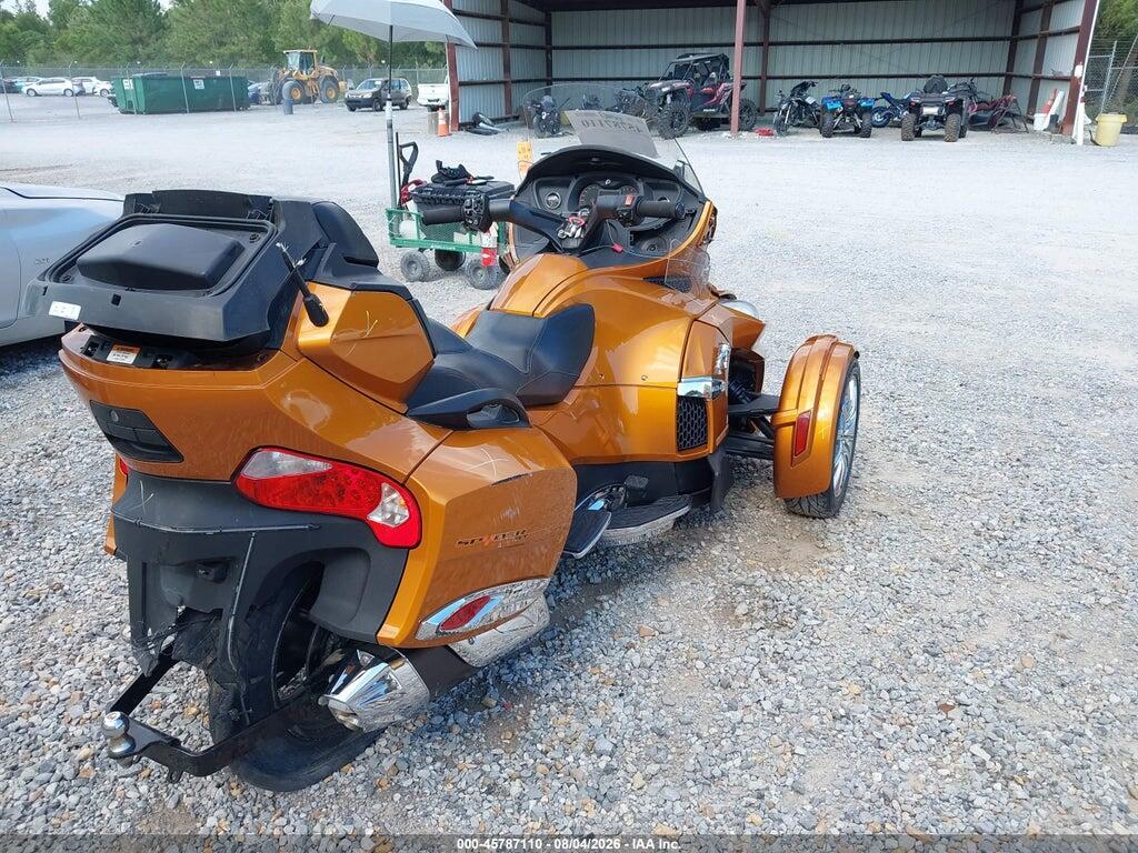 2BXNBDD14EV002039 2014 CAN-AM SPYDER ROADSTER photo no. 4