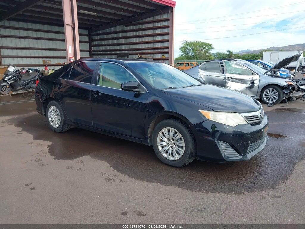 4T1BF1FK1EU802512 2014 TOYOTA CAMRY photo no. 1
