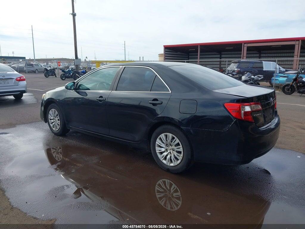 4T1BF1FK1EU802512 2014 TOYOTA CAMRY photo no. 3