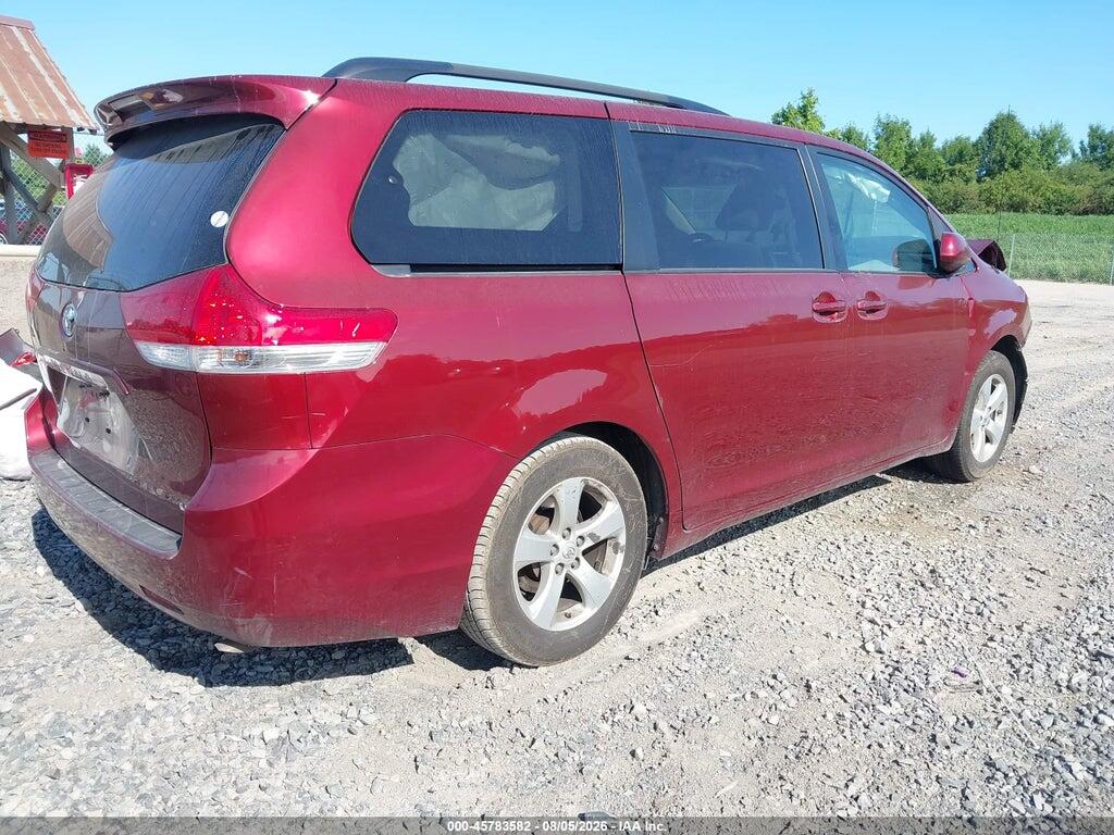 5TDKK3DC2ES422591 2014 TOYOTA SIENNA photo no. 4