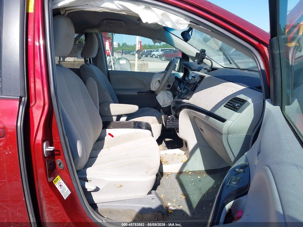 5TDKK3DC2ES422591 2014 TOYOTA SIENNA photo no. 5