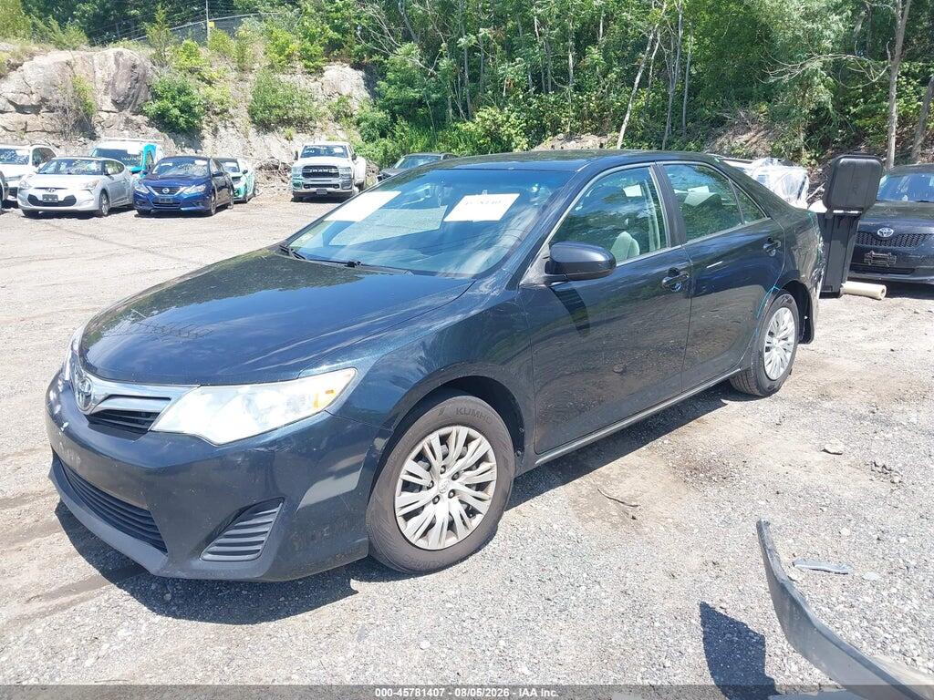4T4BF1FK6ER438111 2014 TOYOTA CAMRY photo no. 2