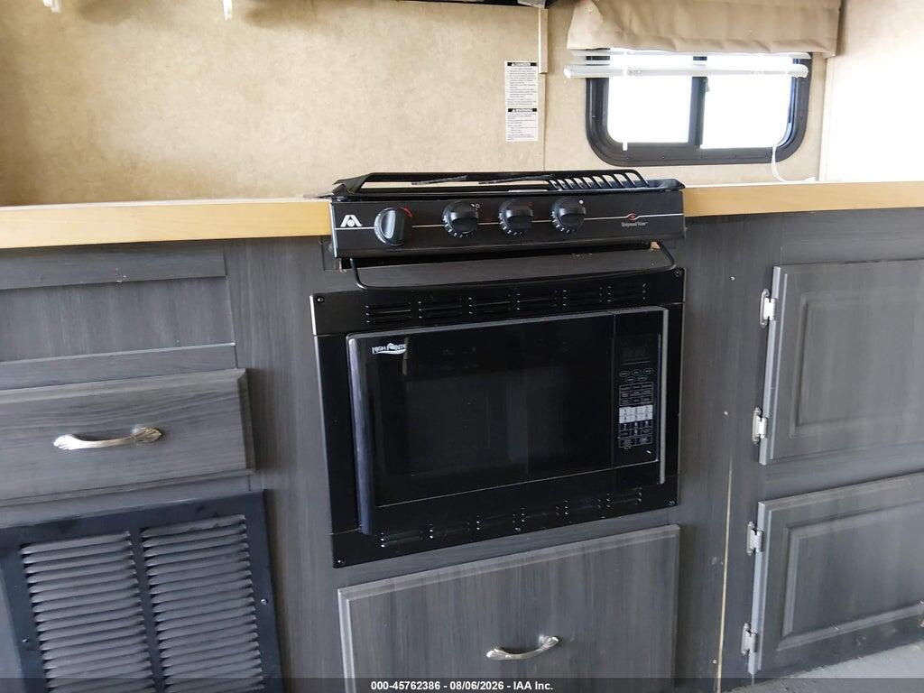 4X4TWPF27EB013895 2014 FOREST RIVER WORK & 30WLA TRAVEL TRAILER photo no. 12
