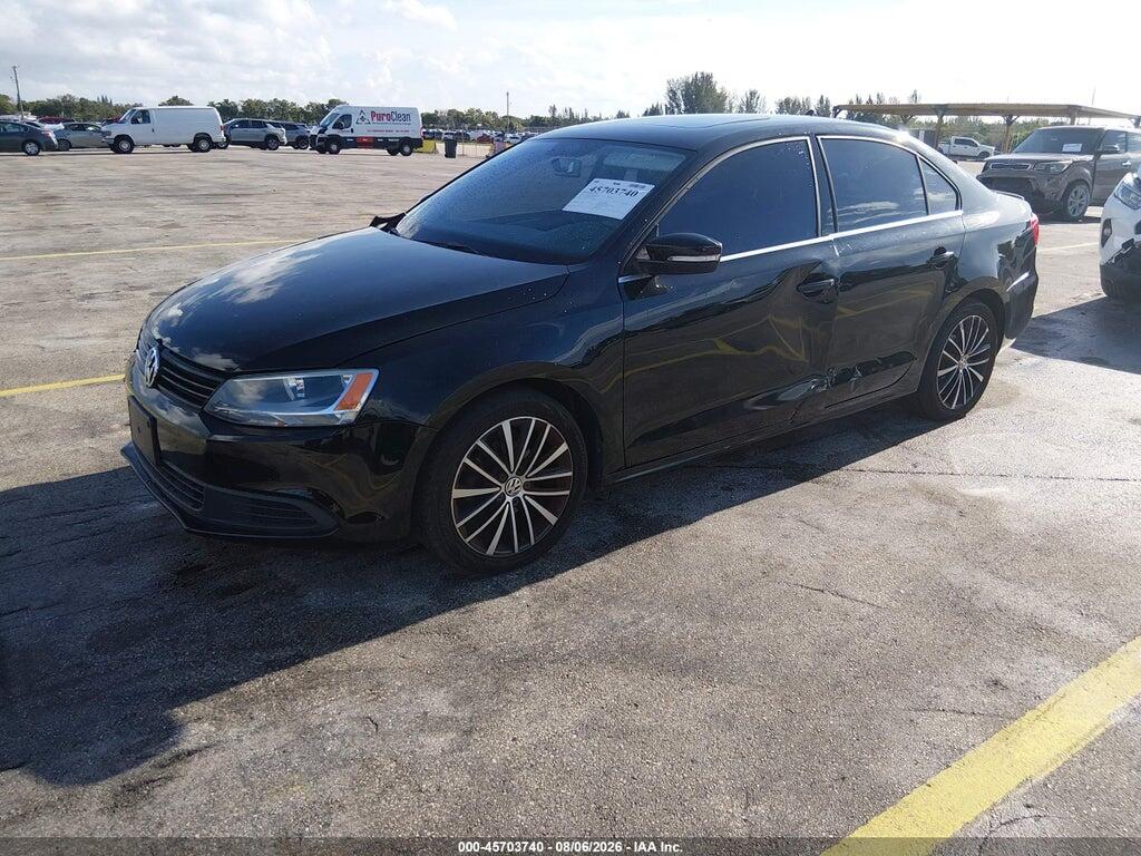 3VWD07AJ0EM288685 2014 VOLKSWAGEN JETTA photo no. 2