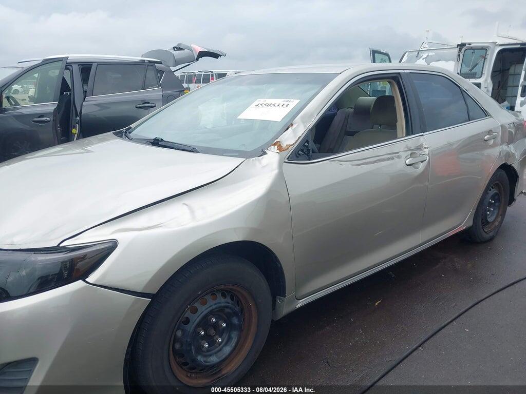 4T4BF1FK1ER435603 2014 TOYOTA CAMRY photo no. 6