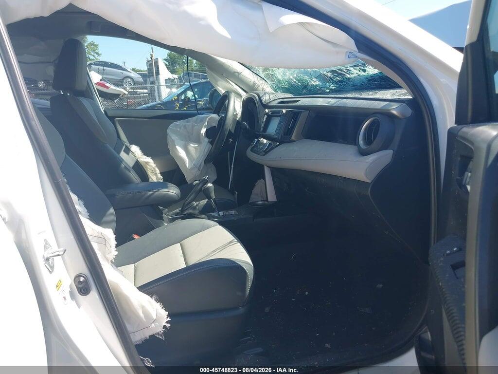 2T3DFREV7FW314726 2015 TOYOTA RAV4 photo no. 5