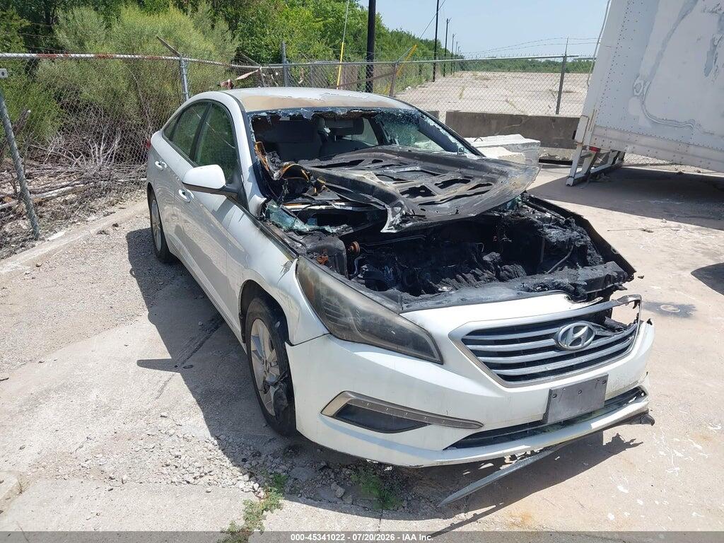 5NPE24AF3FH063969 2015 HYUNDAI SONATA photo no. 1