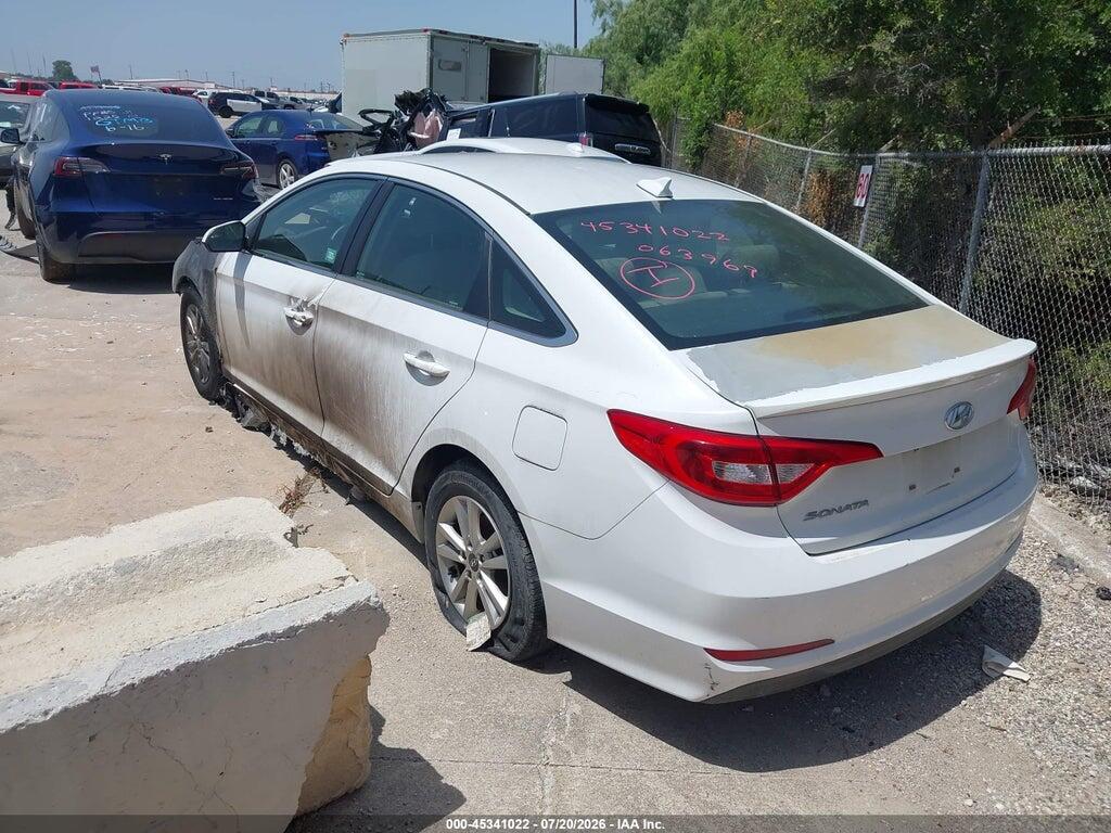 5NPE24AF3FH063969 2015 HYUNDAI SONATA photo no. 3