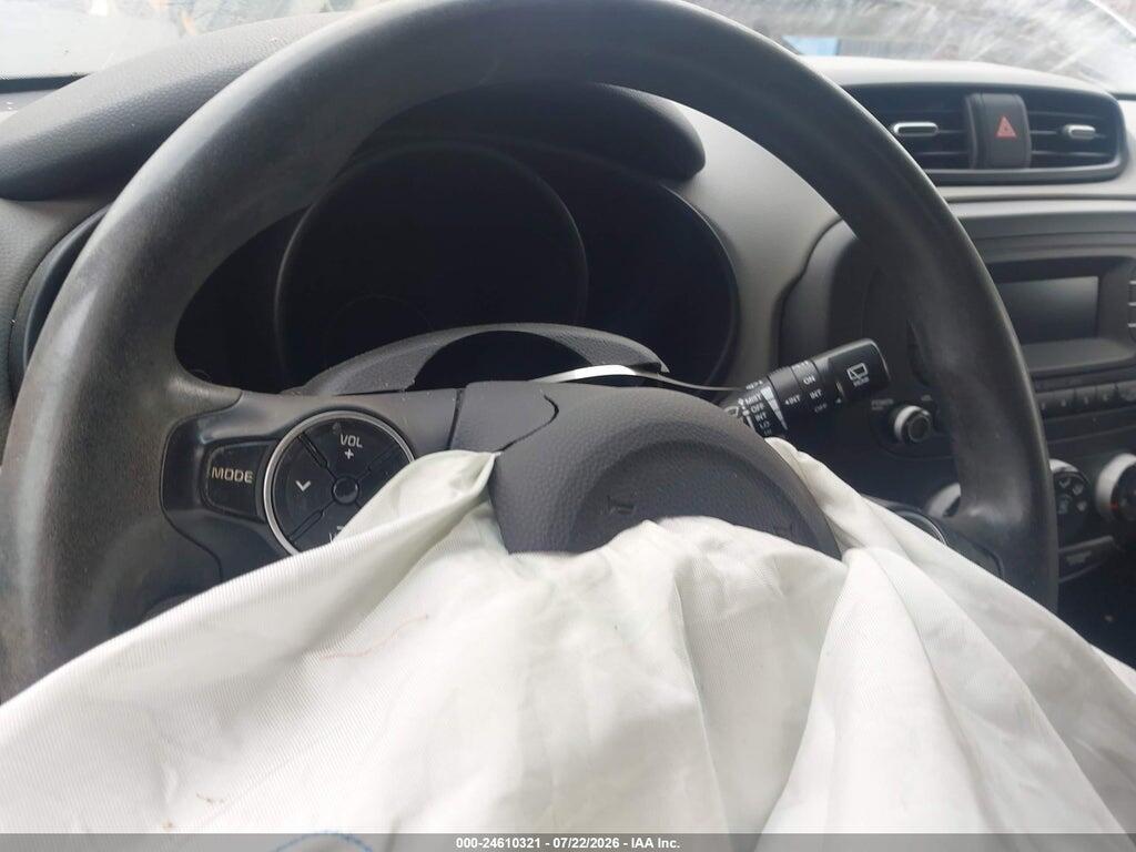 KNDJP3A56F7787788 2015 KIA SOUL photo no. 7