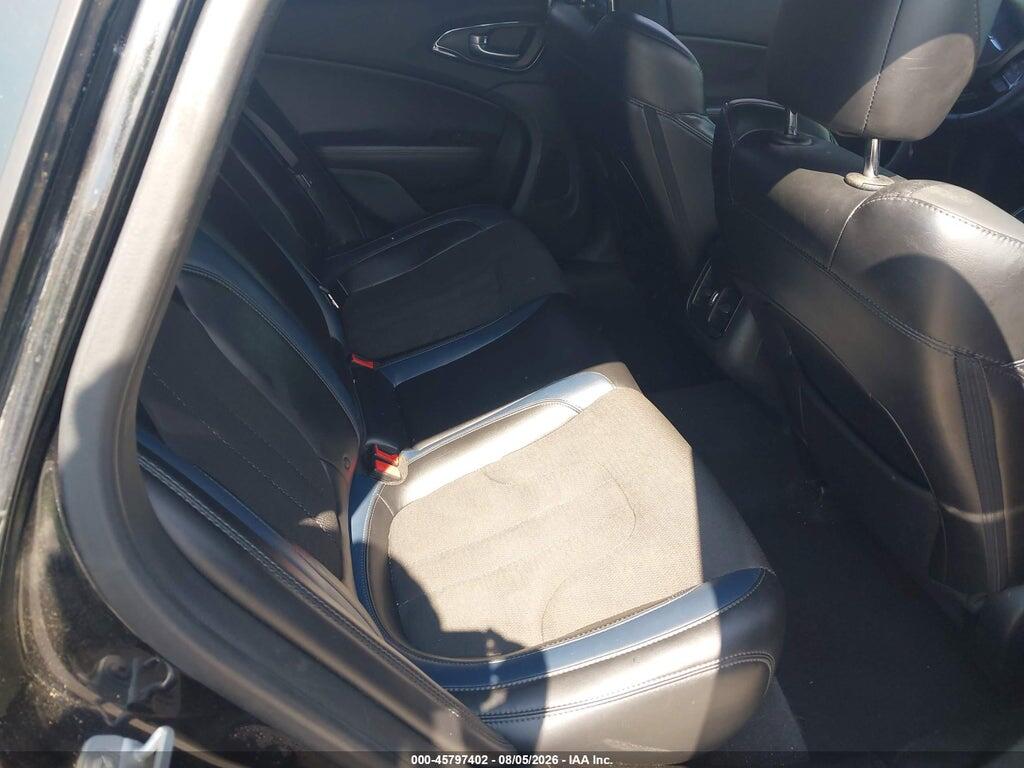1C3CCCBBXFN564596 2015 CHRYSLER 200 photo no. 8